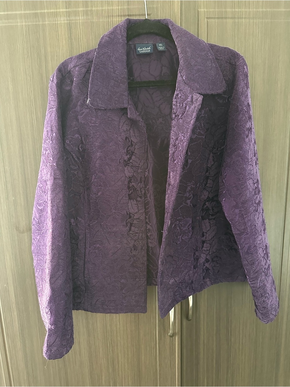 Gloria Vanderbilt purple cardigan xl